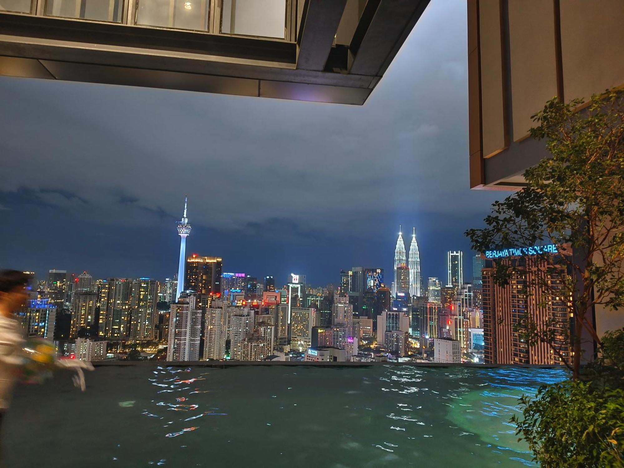 Lucentia Suites Klcc By City View Куала Лумпур Екстериор снимка