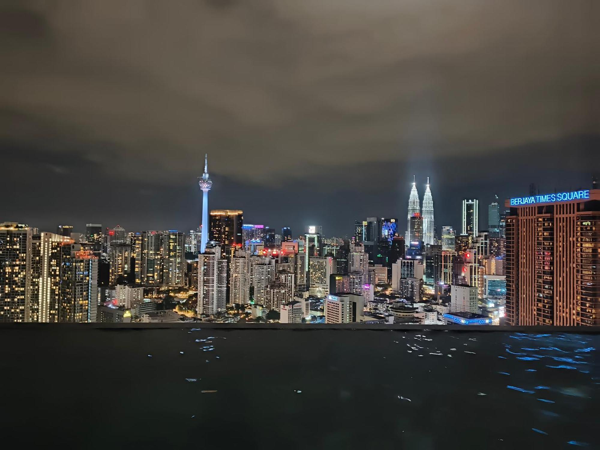Lucentia Suites Klcc By City View Куала Лумпур Екстериор снимка