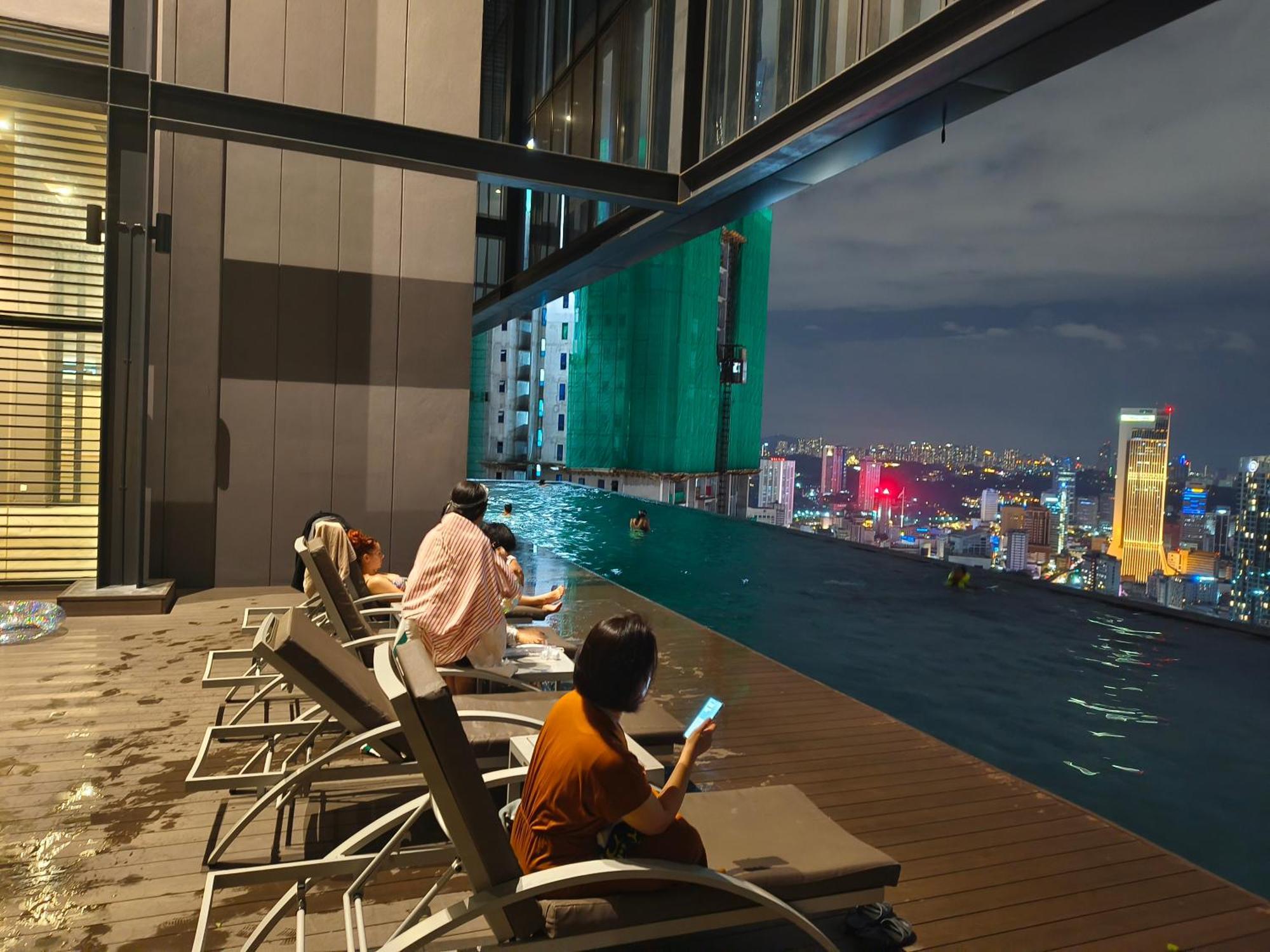 Lucentia Suites Klcc By City View Куала Лумпур Екстериор снимка